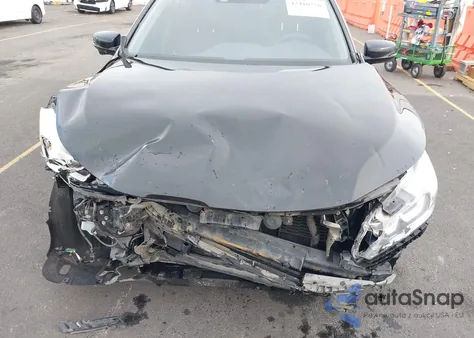 2017 Honda Accord Hybrid Ex-L z USA, uszkodzony, nr VIN JHMCR6F53HC028196